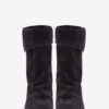 Dalby Drapierte Wildleder-Stiefel aus Kalbsleder Dalby Drapierte Wildleder-Stiefel aus Kalbsleder
