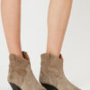Dewina Cowboystiefel aus Kalbswildleder Dewina Cowboystiefel aus Kalbswildleder