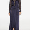 Dolores Langes Kleid aus Satin und Spitze Dolores Langes Kleid aus Satin und Spitze