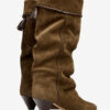 Elita Drapierte Wildleder-Stiefel aus Kalbsleder Elita Drapierte Wildleder-Stiefel aus Kalbsleder