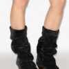 Elita Drapierte Wildleder-Stiefel aus Kalbsleder Elita Drapierte Wildleder-Stiefel aus Kalbsleder