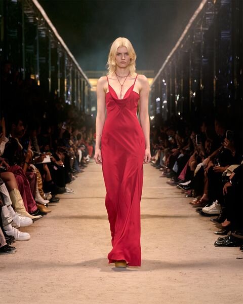Kapri Langes Trägerkleid Kapri Langes Trägerkleid