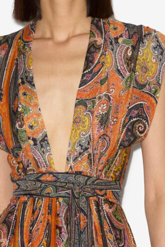 Melissa Langes bedrucktes Seidenkleid