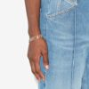 Metallarmband mit glänzenden Blattanhängern