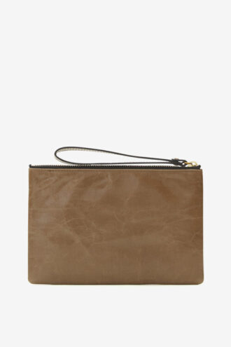 Mino Glänzende Leder-Clutch