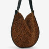 Oskan Hobo Tasche aus weichem, bedrucktem Kalbswildleder Oskan Hobo Tasche aus weichem, bedrucktem Kalbswildleder
