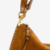 Oskan Soft Zip Bag aus geflochtenem Kalbswildleder