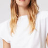 Sebani Gepolstertes asymmetrisches T-Shirt Sebani Gepolstertes asymmetrisches T-Shirt