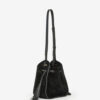 Silao Bucket Bag aus geflochtenem Kalbswildleder