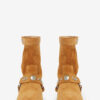 Stania Stiefel mit flachem Absatz aus Wildleder Stania Stiefel mit flachem Absatz aus Wildleder