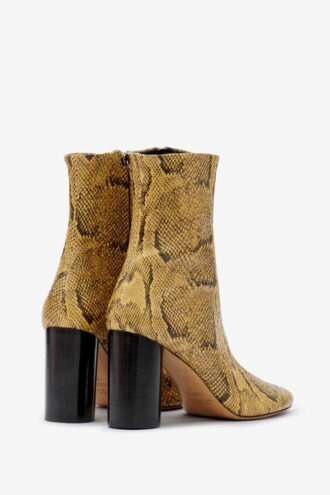 Weiche Lederstiefeletten mit hohen Absätzen
