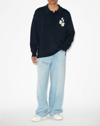 William Pullover