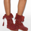 Winki-Stiefel aus geflochtenem Leder und Wildleder Winki-Stiefel aus geflochtenem Leder und Wildleder